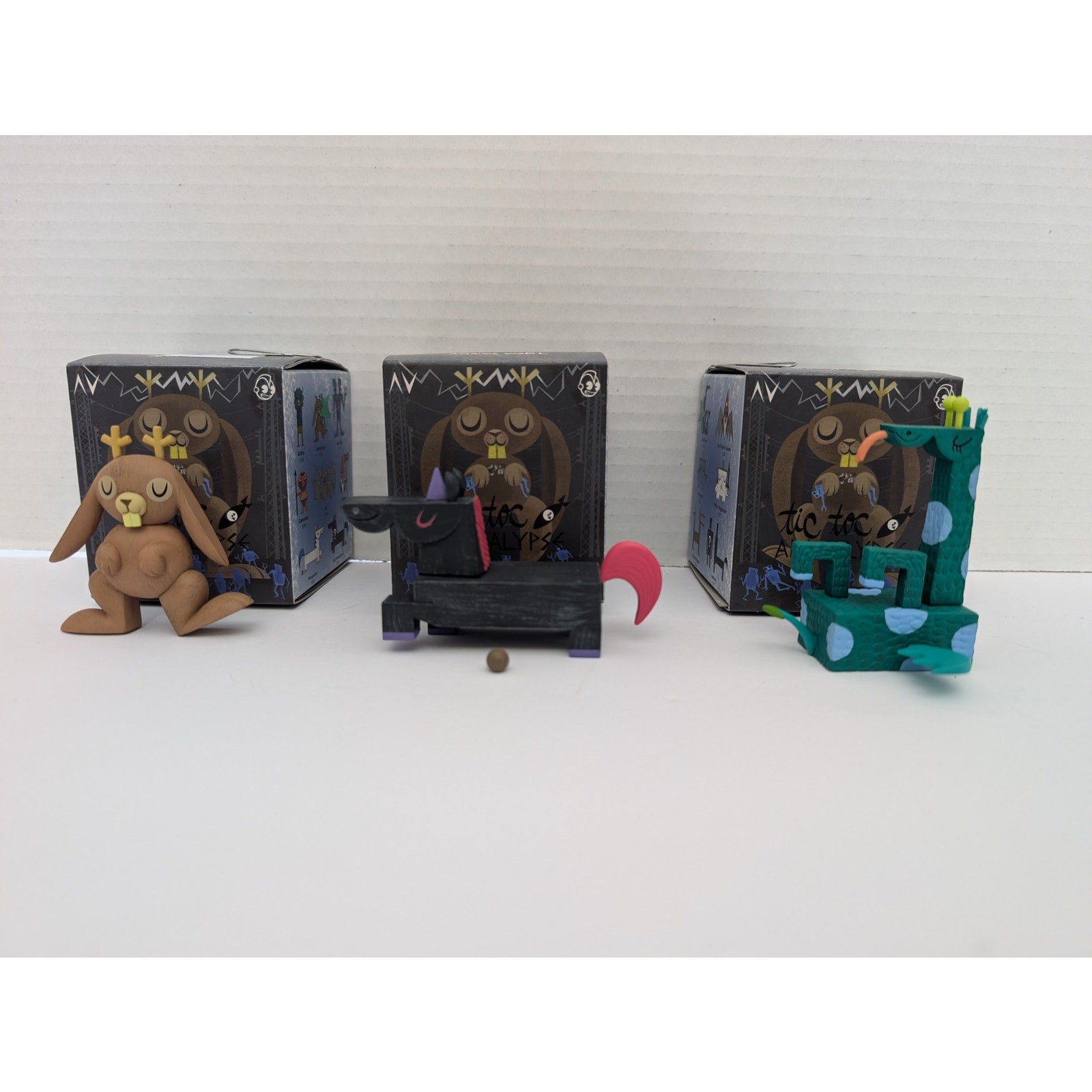 Kidrobot Amanda Visell Tic Toc Apocalypse 3-Figure Evil Poopicorn Giraffagon Jackalope