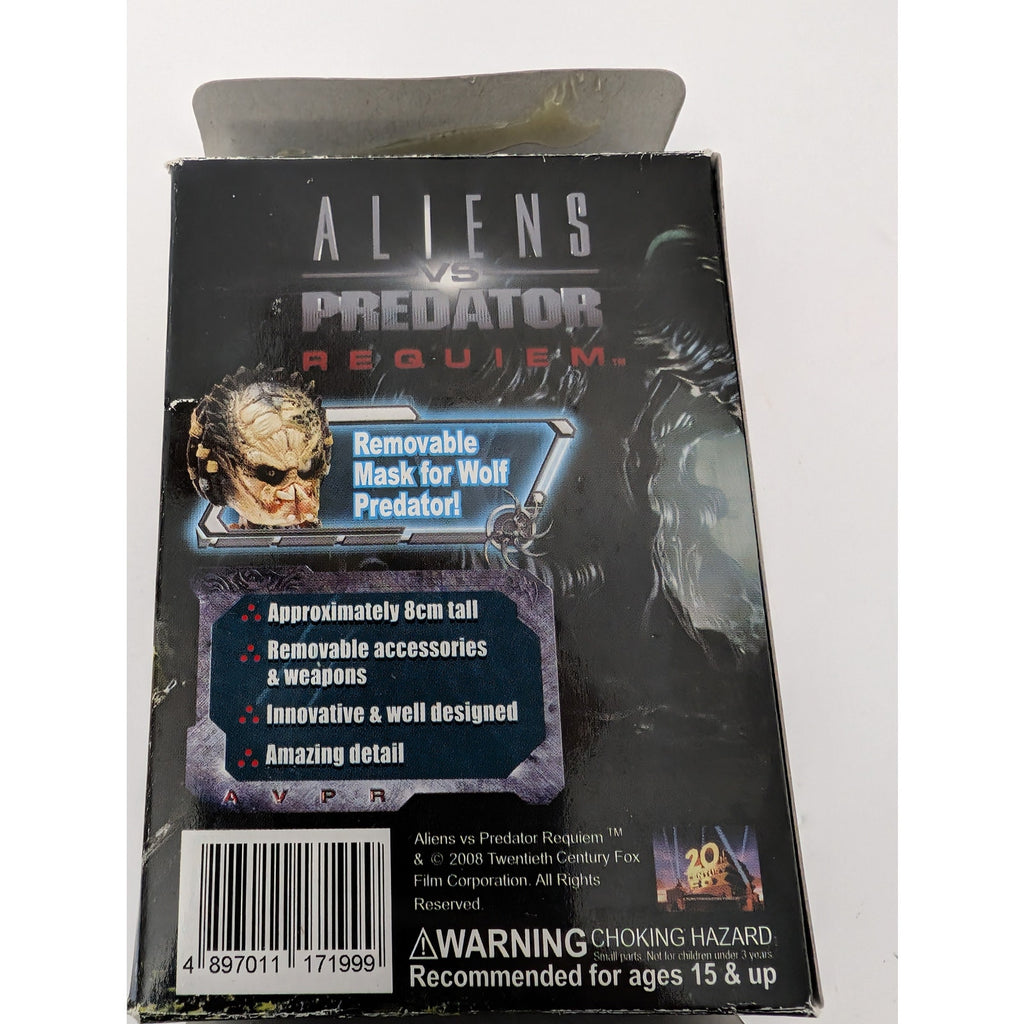Hot Toys Aliens vs. Predator Requiem Mini Cosbaby Figure Lot 2008 Rare