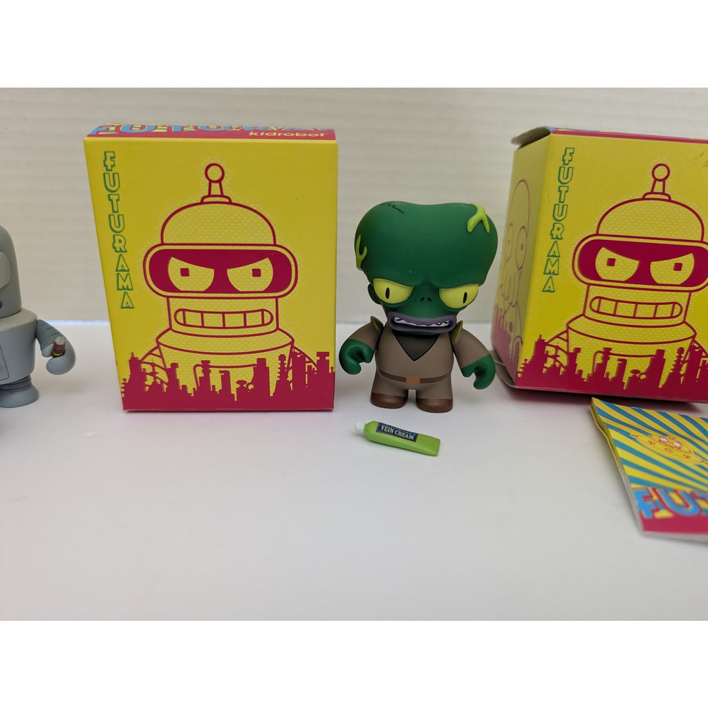 Kidrobot Futurama Vinyl Mini Figure Lot Bender Leela Nibbler Morbo Lrrr 2009