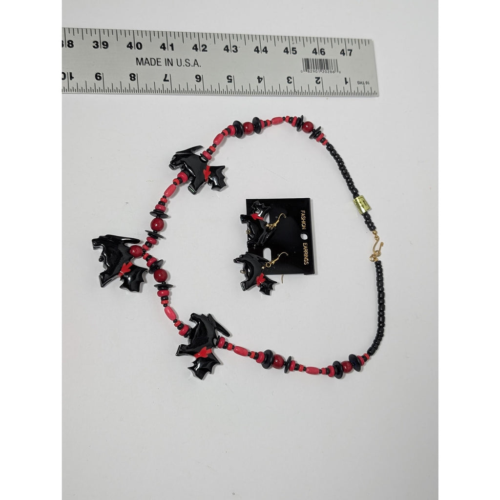 Vintage Scottie Dog Jewelry Set Black Red Wood Beaded Necklace and Matching Dangle Earrings