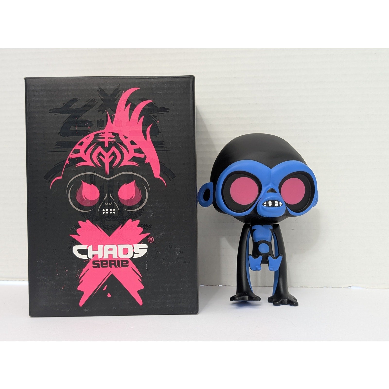 Artoyz Chaos Monkey Chaos X Vinyl Figure Bunka Gregos Artoyz Originals 2008