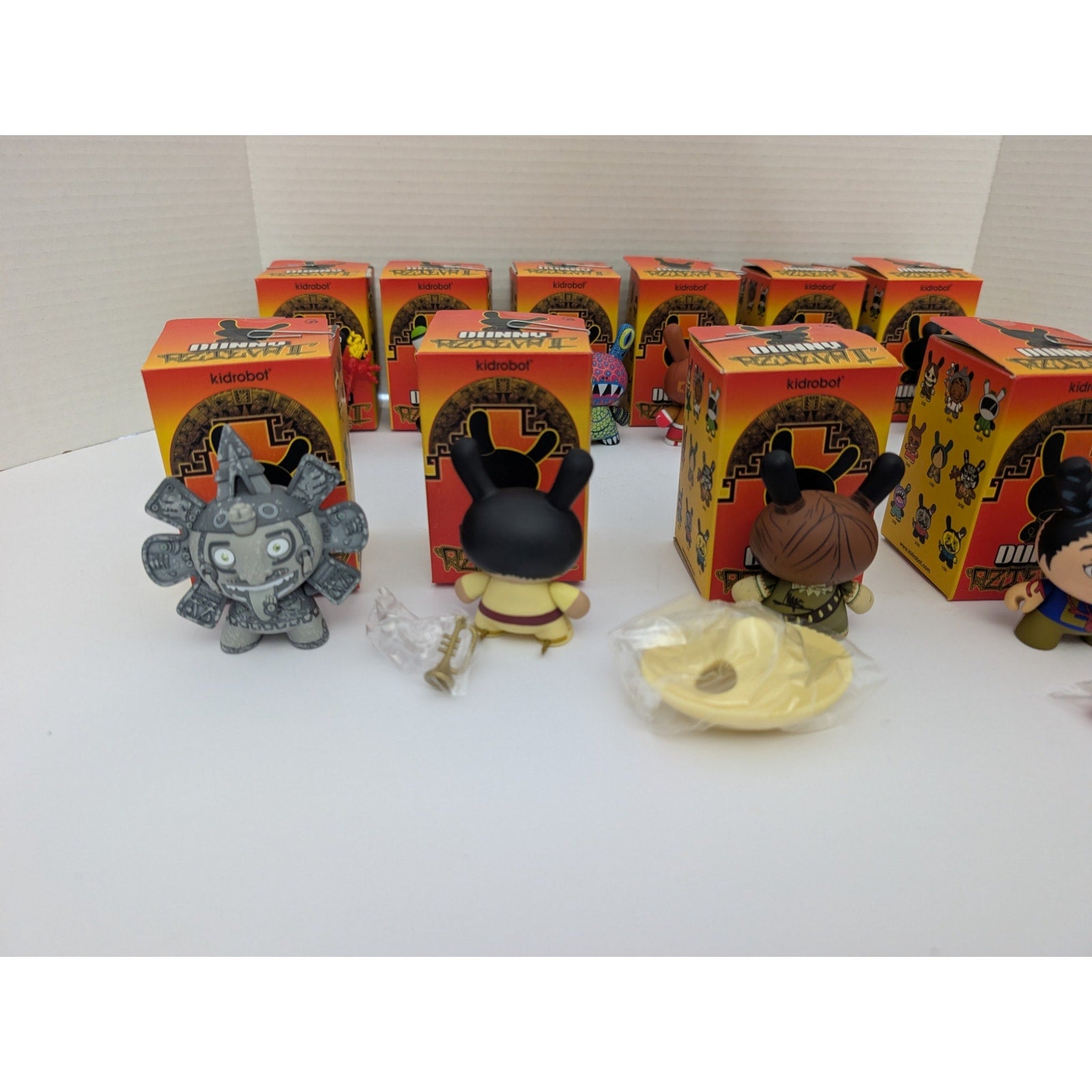 Kidrobot Azteca II Dunny Lot of 11 Rare Vinyl Figures Jesse Hernandez Series