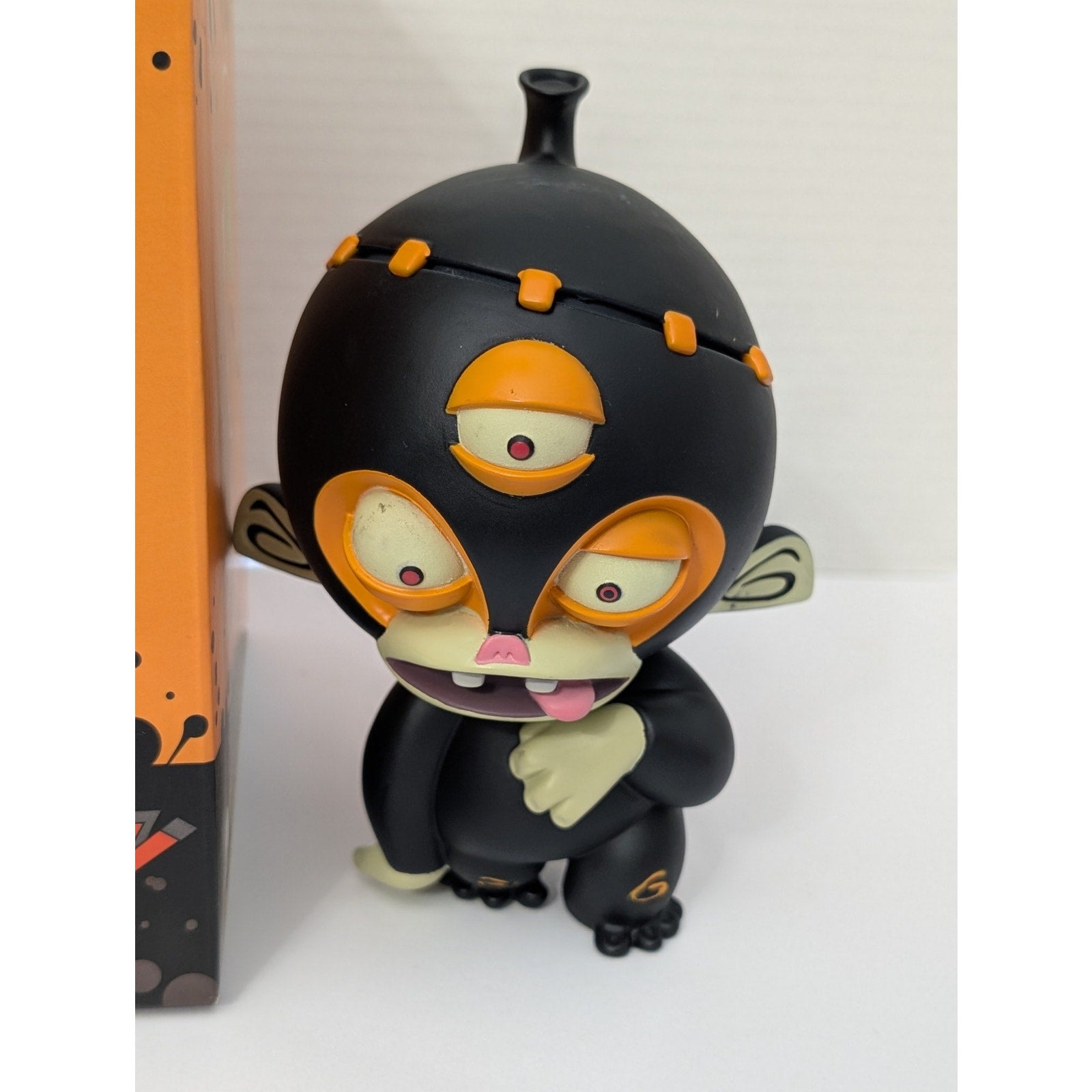 Atomic Monkey 2010 FrankenMonkey Black & Orange Vinyl Figure Roberto Jauregui