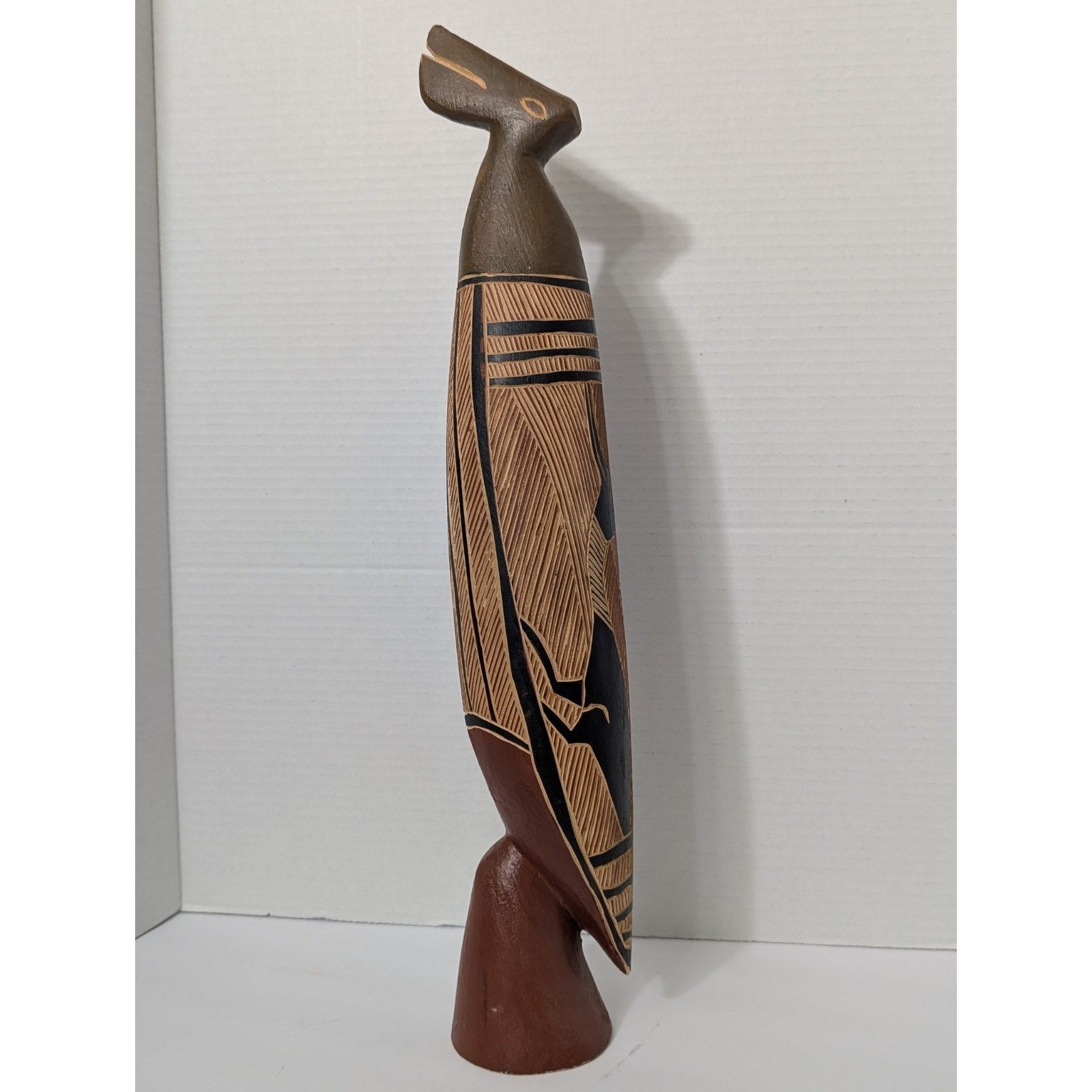 Australian Aboriginal Tiwi Bathurst Island Bird Sculpture Hand Carved and Dyed