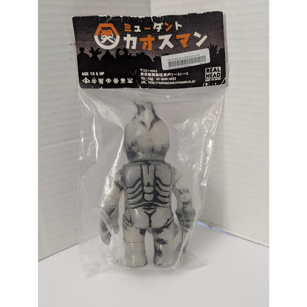 Real Head Honeborg White Mutant Chaosman Series Sofubi Vinyl Japan Figure