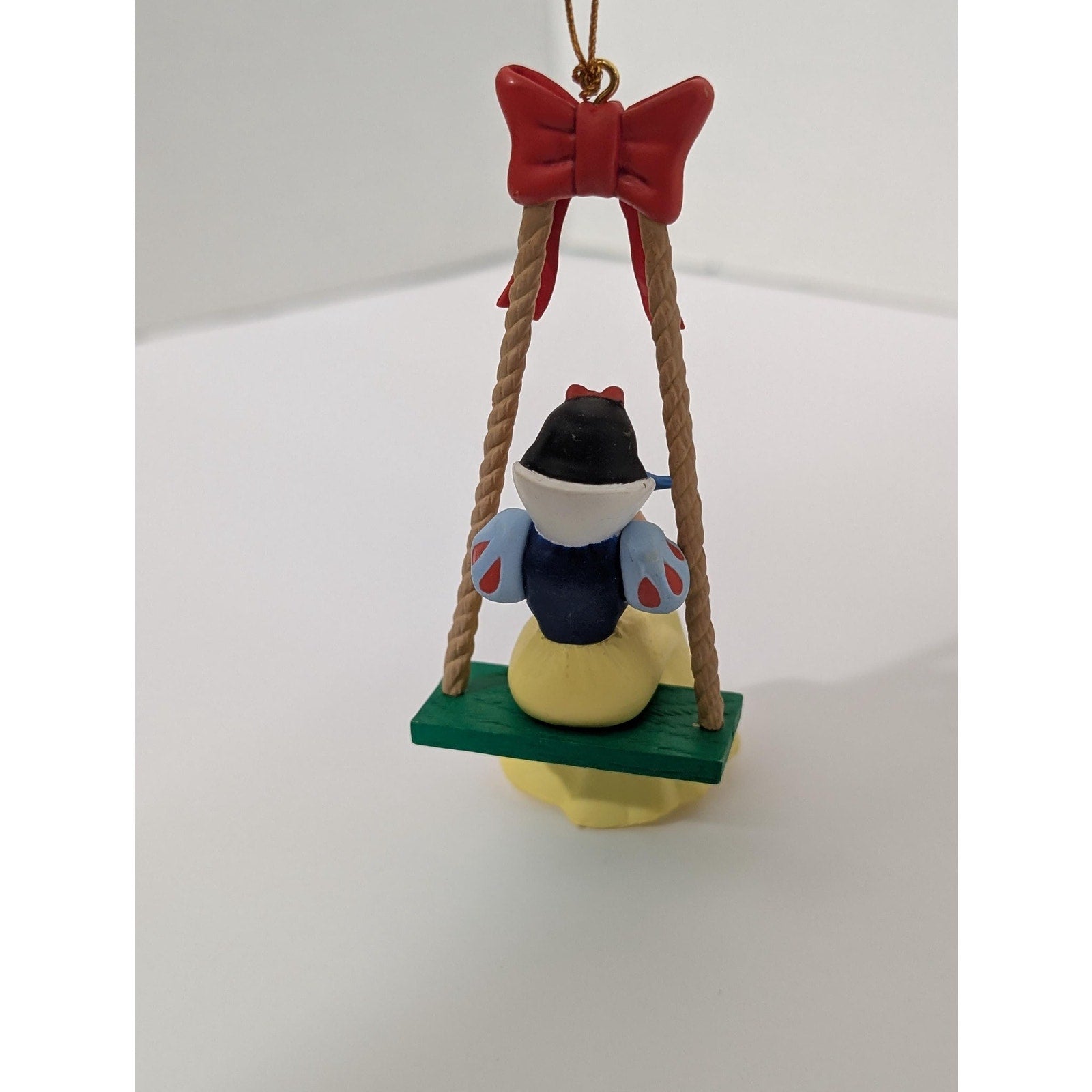 026902 Grolier Snow White On Swing Christmas Ornament Vintage Disney Collectible