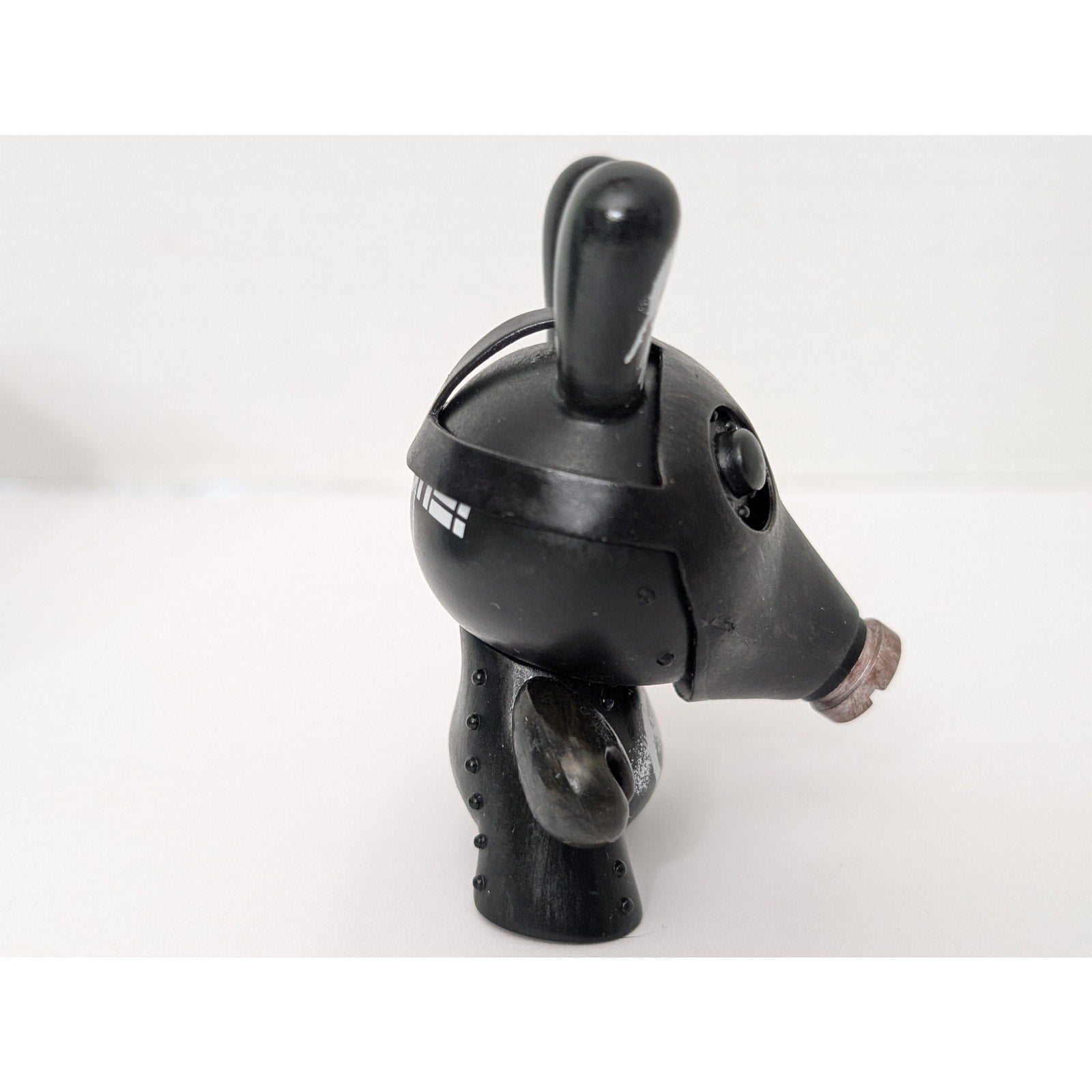 Kidrobot Dunny 2011 Series "Gas Mask" by DrilOne - 3" Vinyl Figure with Box