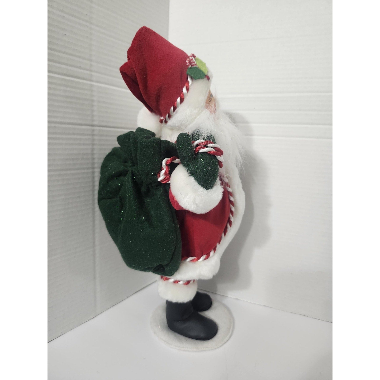 Annalee Mobilitee Dolls Christmas Santa Claus Figure with Green Toy Bag New