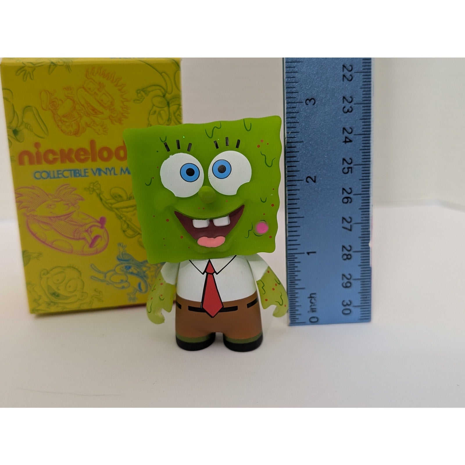 Kidrobot Nickelodeon Nick 90s Spongebob Squarepants Vinyl Figure 2017