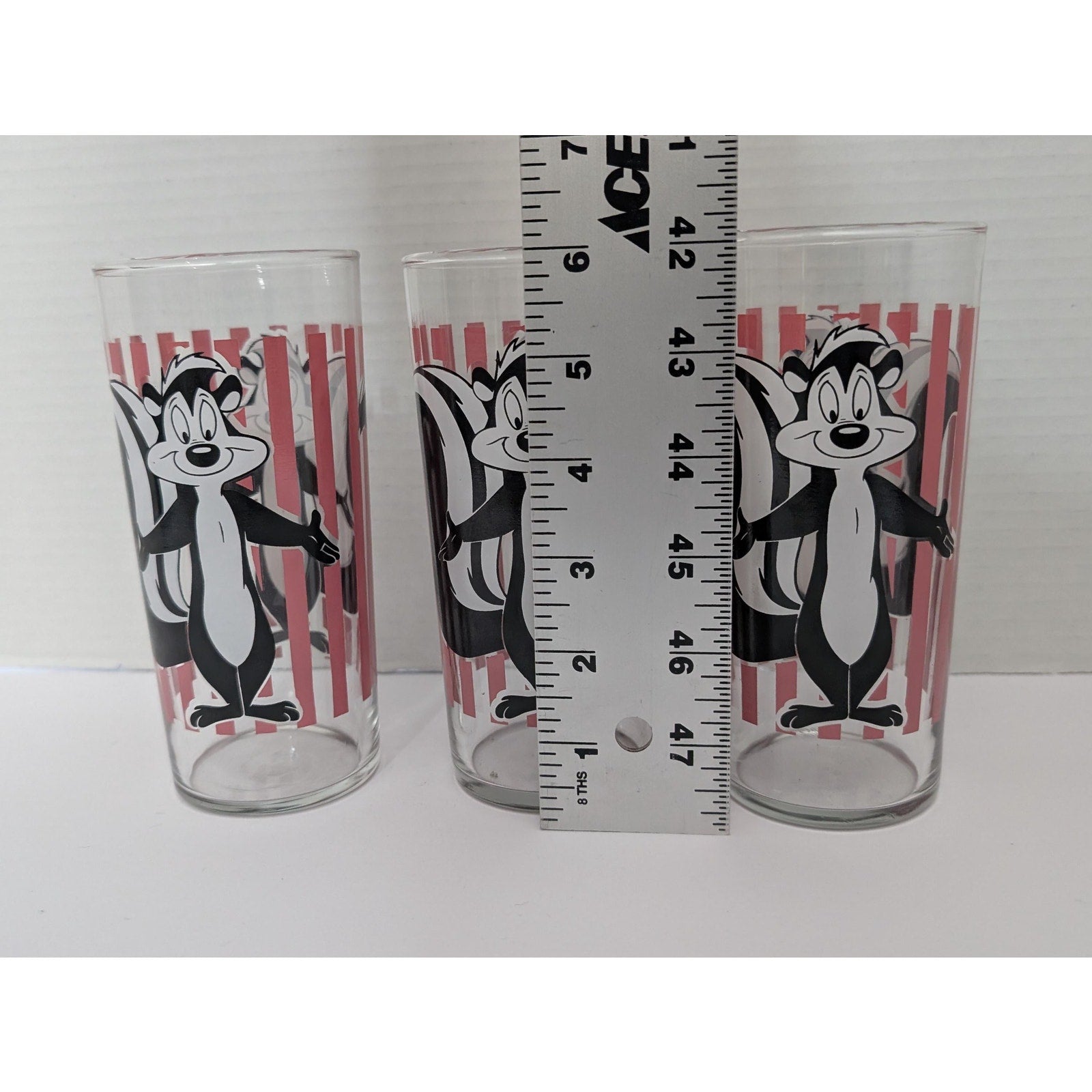 Set of 3 Vintage 1998 Pepe Le Pew Pink Stripe Glass Set Looney Tunes Warner Bros Collector Tumblers