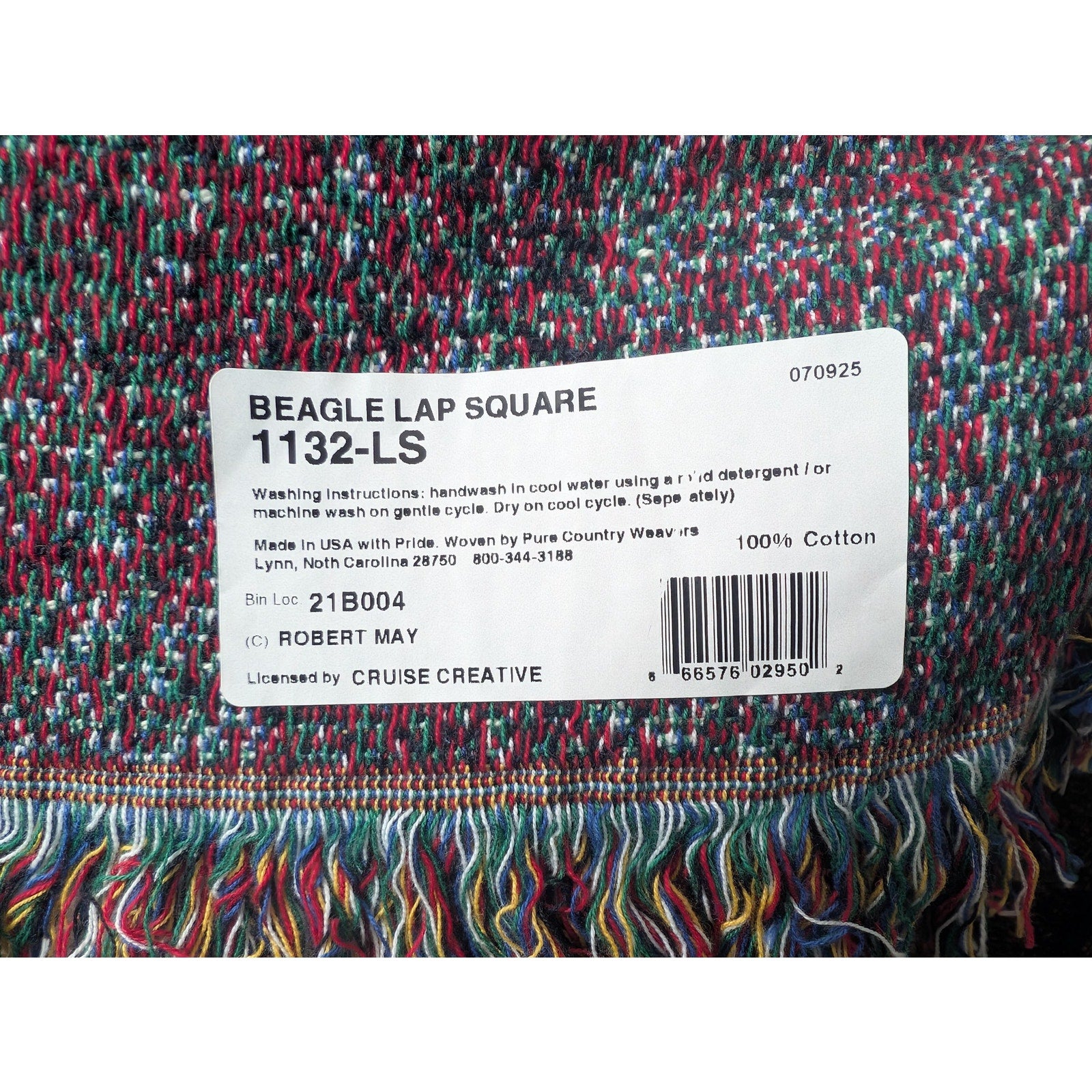 Pure Country Weavers Beagle Lap Square Cotton Woven Throw Blanket Robert May Dog