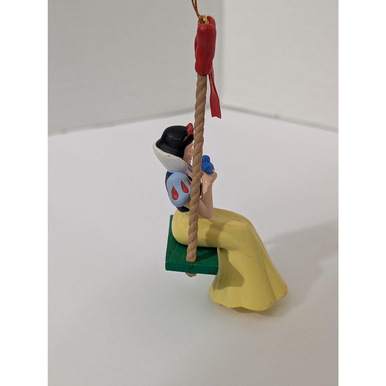 026902 Grolier Snow White On Swing Christmas Ornament Vintage Disney Collectible