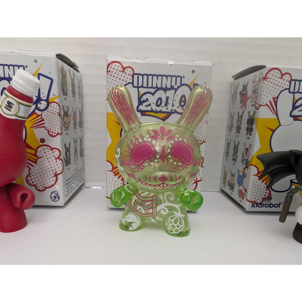 Kidrobot Dunny 2010 5 Sket One, Shawnimal, Jesse Hernandez, Michelle Valigura, Tado