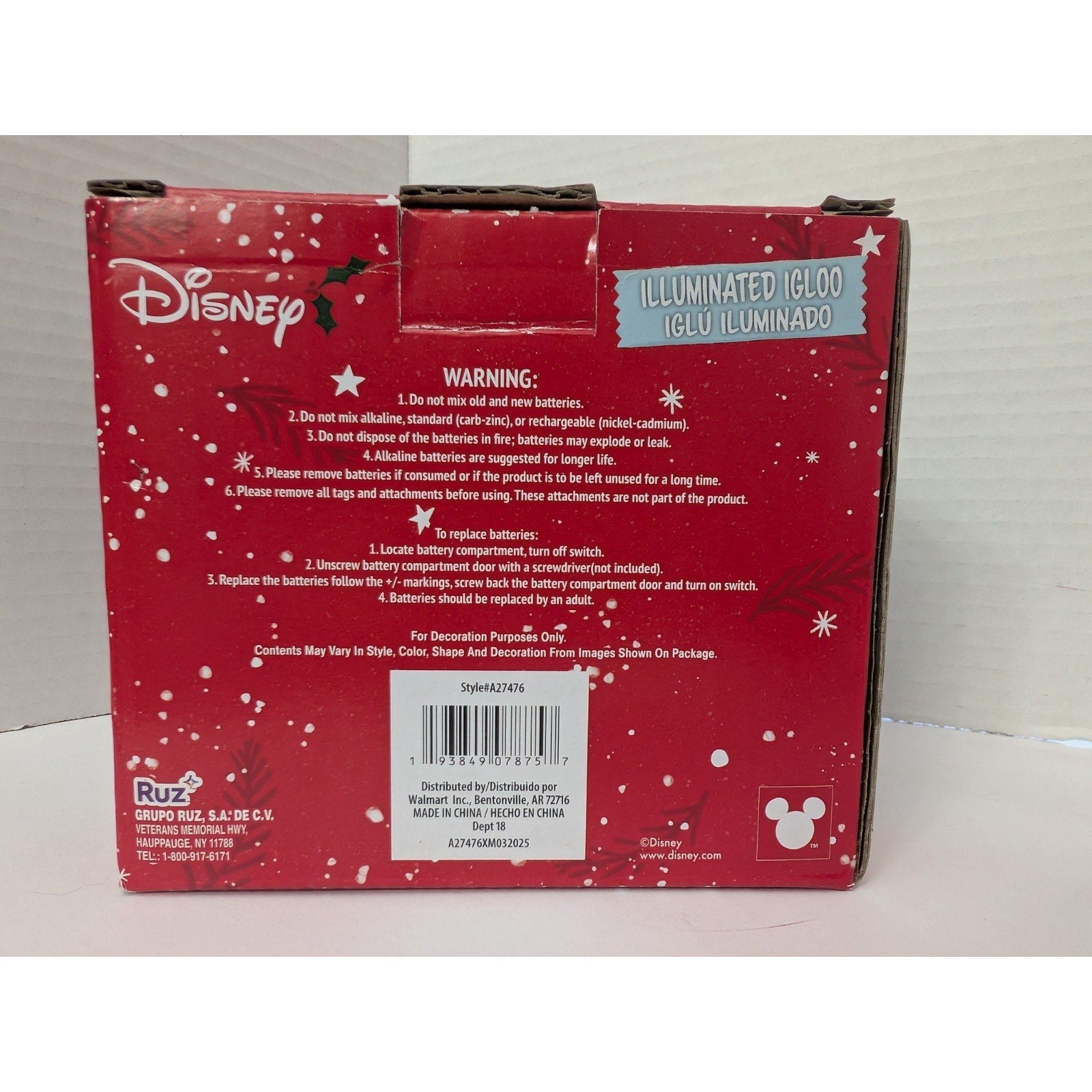 Disney Mickey Mouse & Pluto Illuminated Christmas Igloo Multi-Color LED Decor