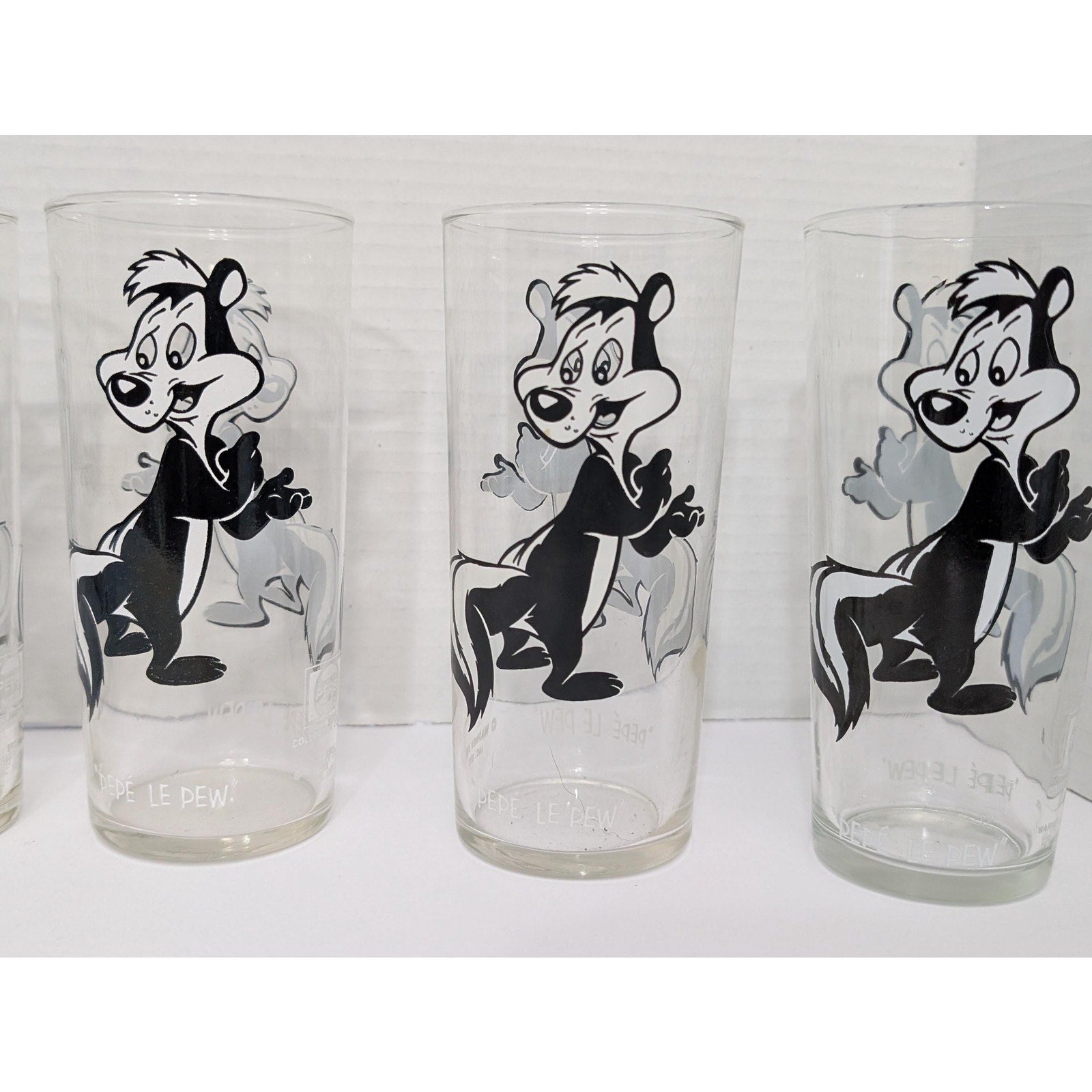 Set of 6 Vintage 1973 Pepsi Collector Series Pepe Le Pew Glass Set Looney Tunes Warner Bros