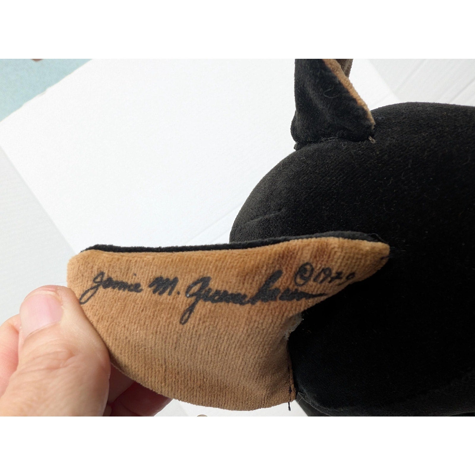 Vintage 1979 Jamie M. Greenebaum Black Velveteen Cat Lady Slipper Designs