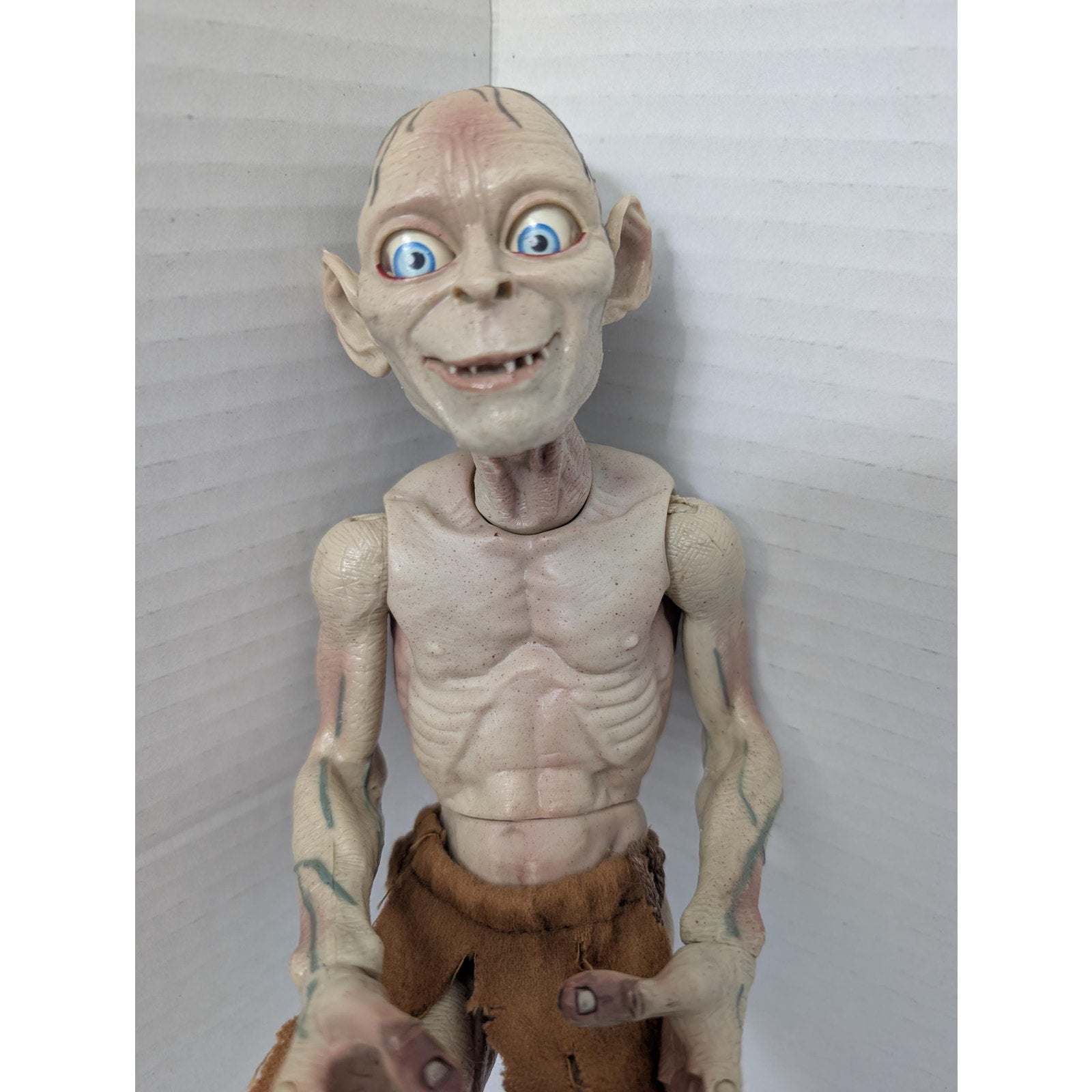 Gollum Smeagol Action Figure Lord of the Rings Toy Biz Marvel Ent 2003 Rare