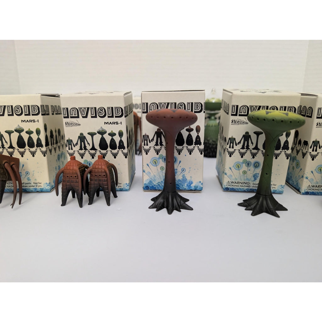Huge MARS-1 "Invisible Plan" Alien Lot - 20 Figures & Original Boxes - StrangeCo (2006)