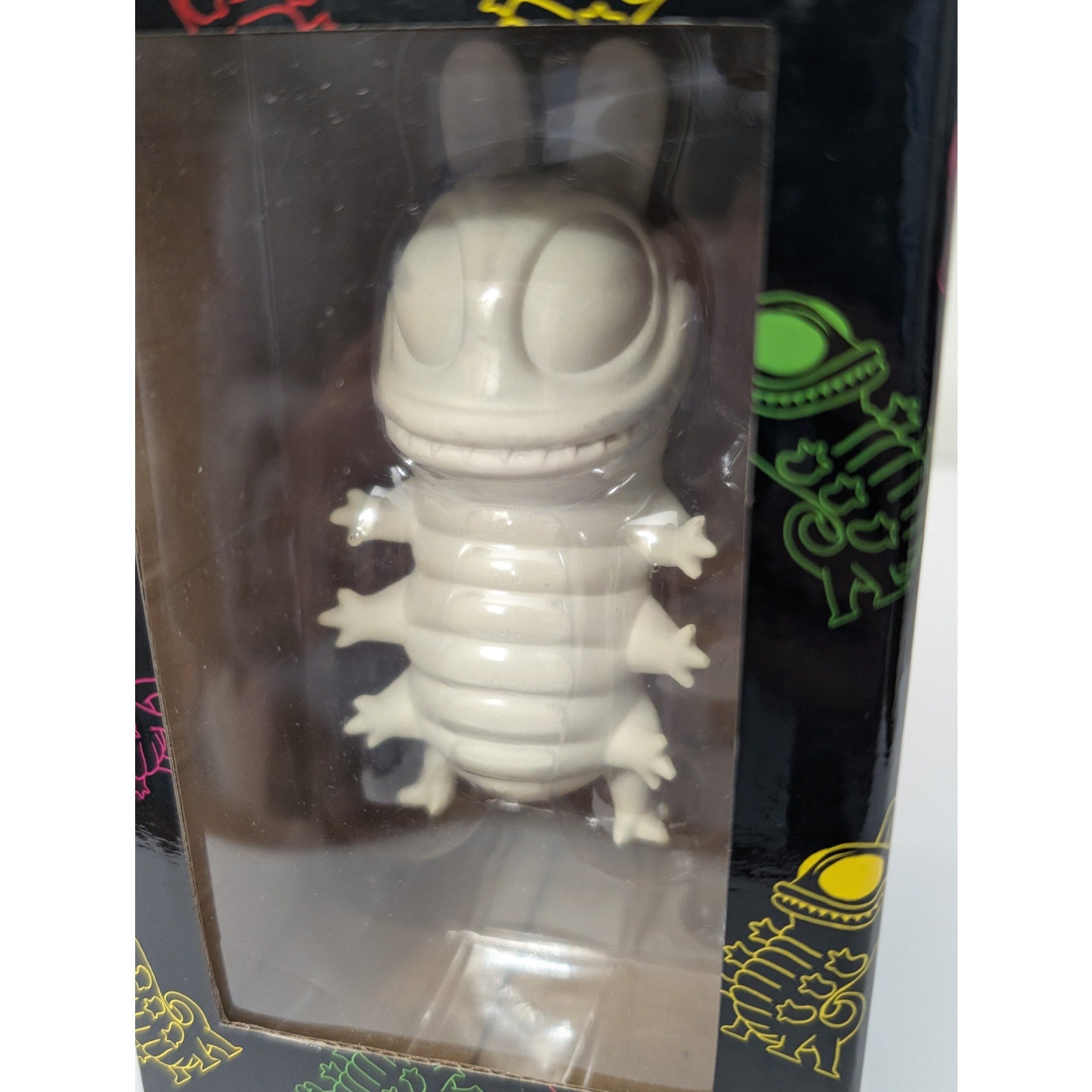 Nikopicto Hug the Killer Vinyl Figure Mighty Jaxx GID Glow in the Dark 2013