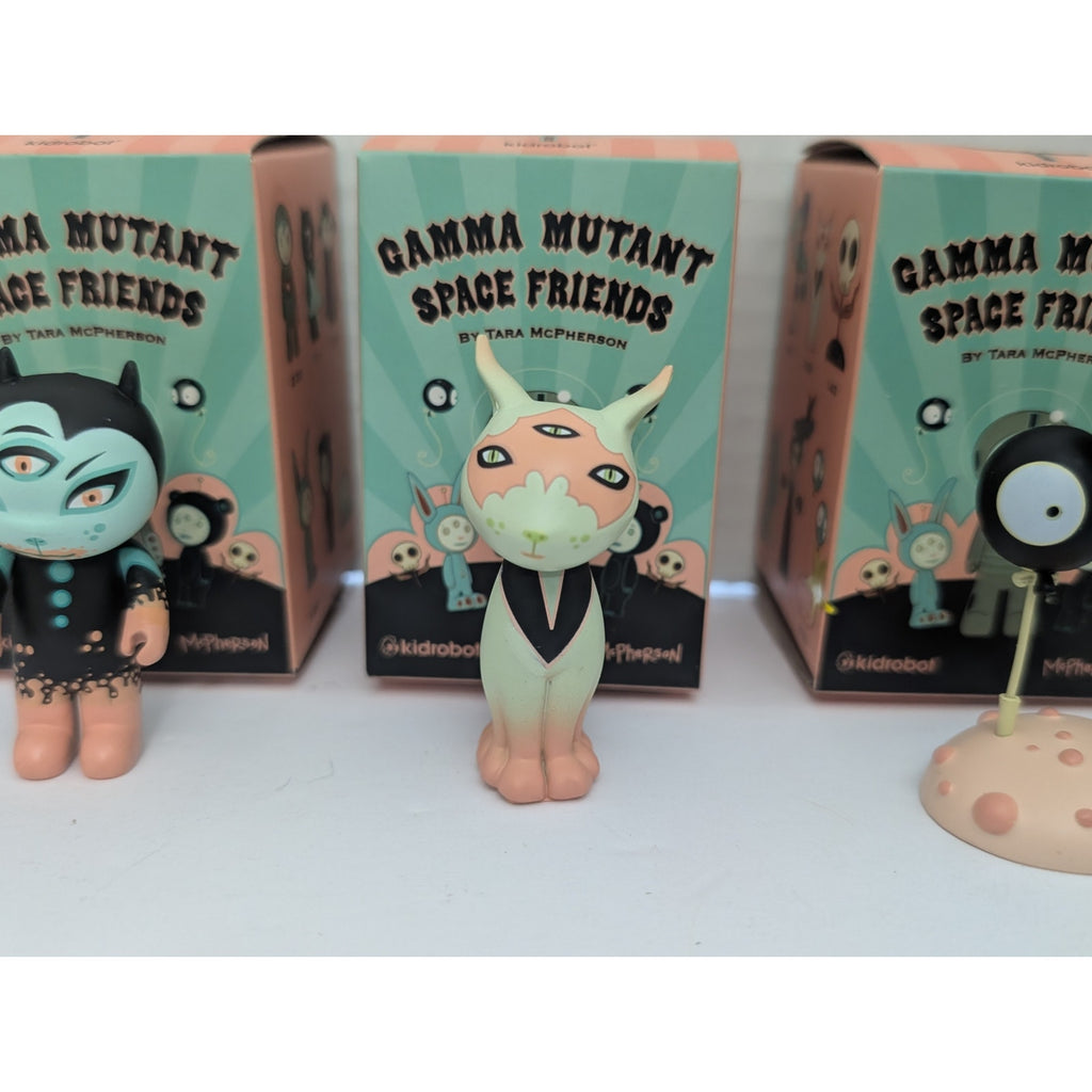 Kidrobot Tara McPherson Gamma Mutant Space Friends Lot of 6 Vinyl Figures with Boxes