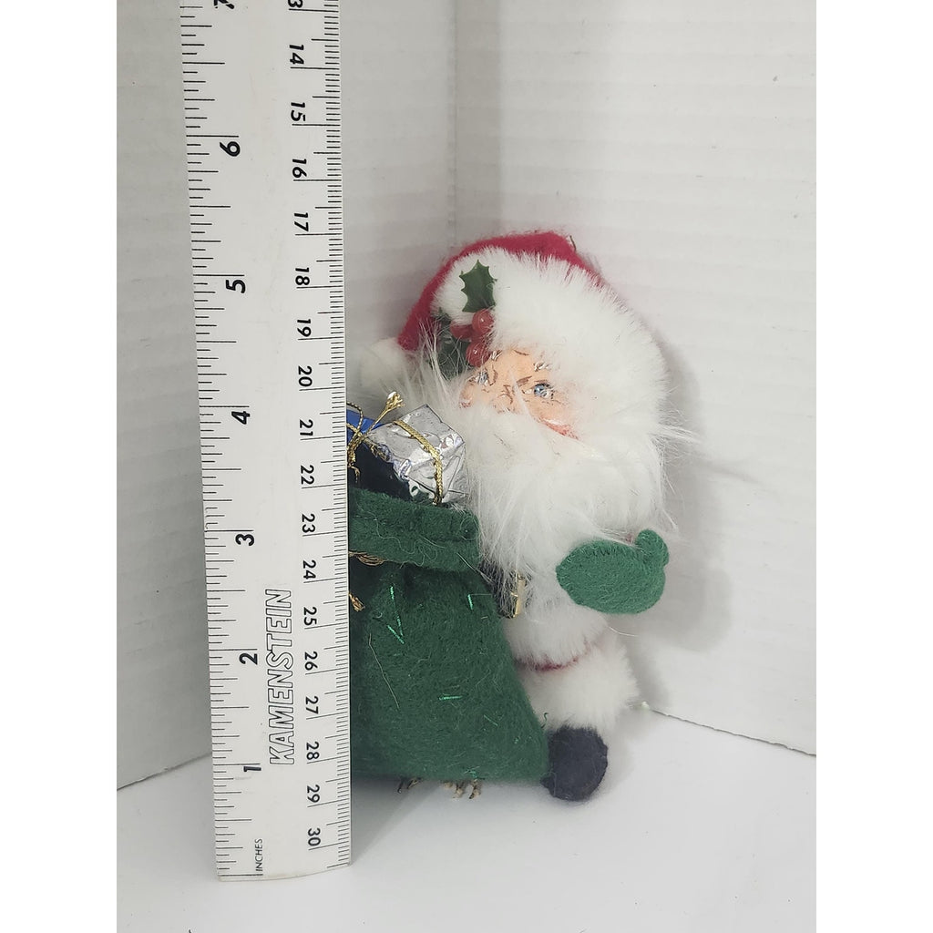 Vintage 2004 Annalee Christmas Santa Claus Doll with Present Toy Sack