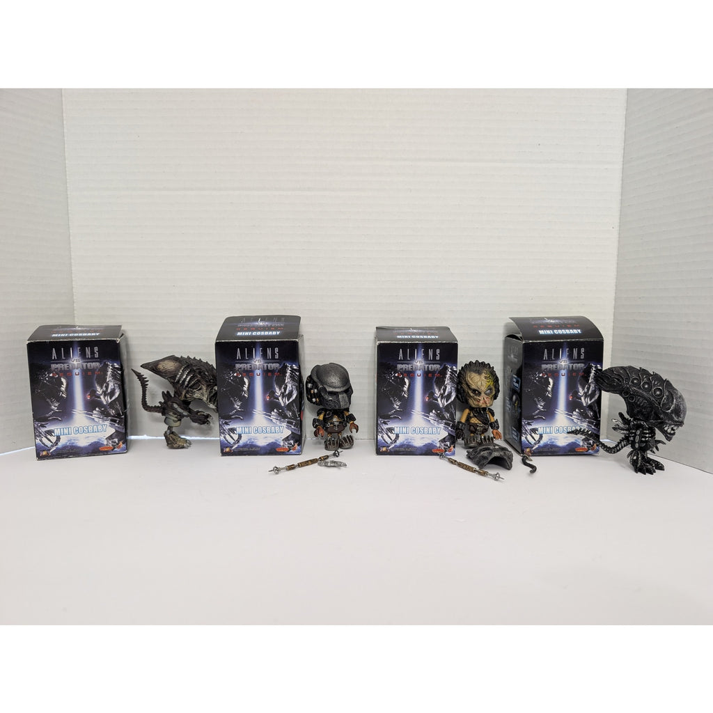 Hot Toys Aliens vs. Predator Requiem Mini Cosbaby Figure Lot 2008 Rare