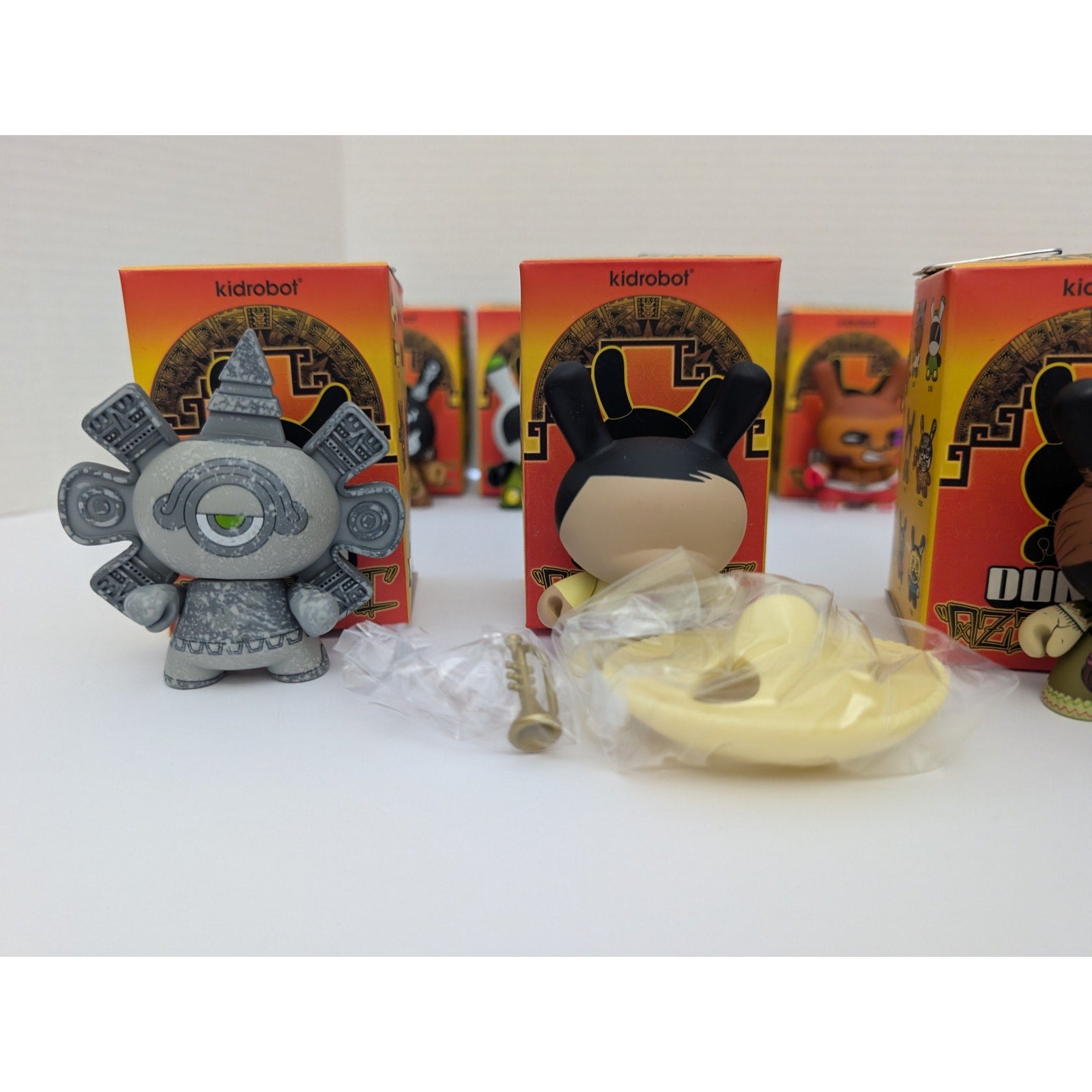 Kidrobot Azteca II Dunny Lot of 11 Rare Vinyl Figures Jesse Hernandez Series