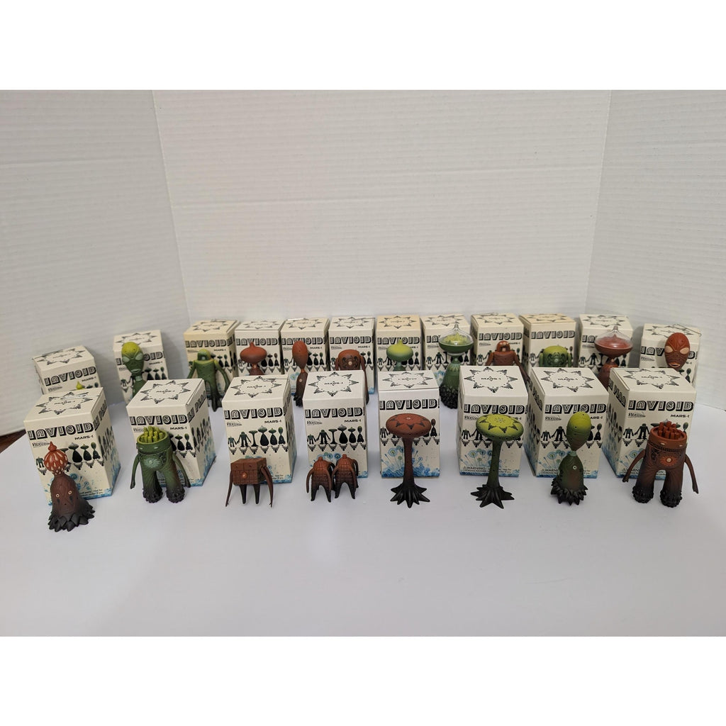 Huge MARS-1 "Invisible Plan" Alien Lot - 20 Figures & Original Boxes - StrangeCo (2006)
