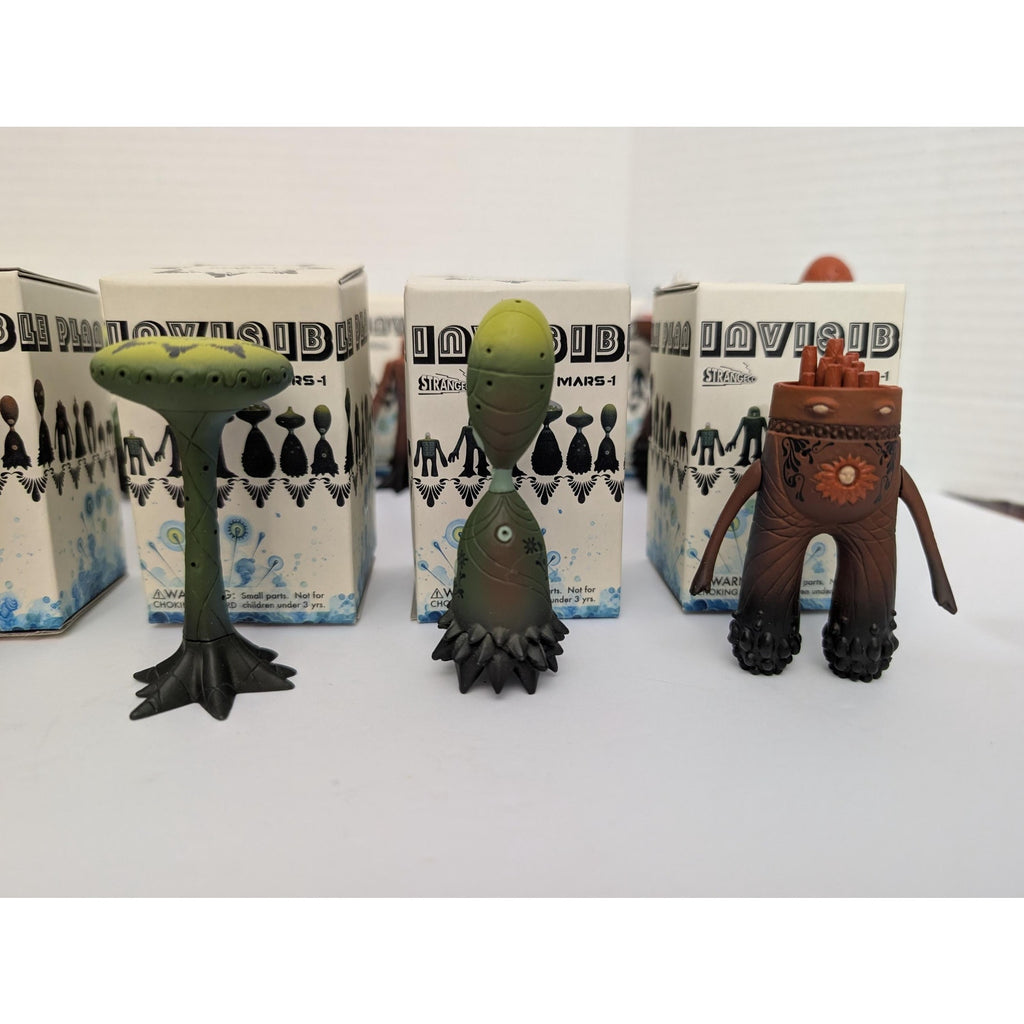 Huge MARS-1 "Invisible Plan" Alien Lot - 20 Figures & Original Boxes - StrangeCo (2006)